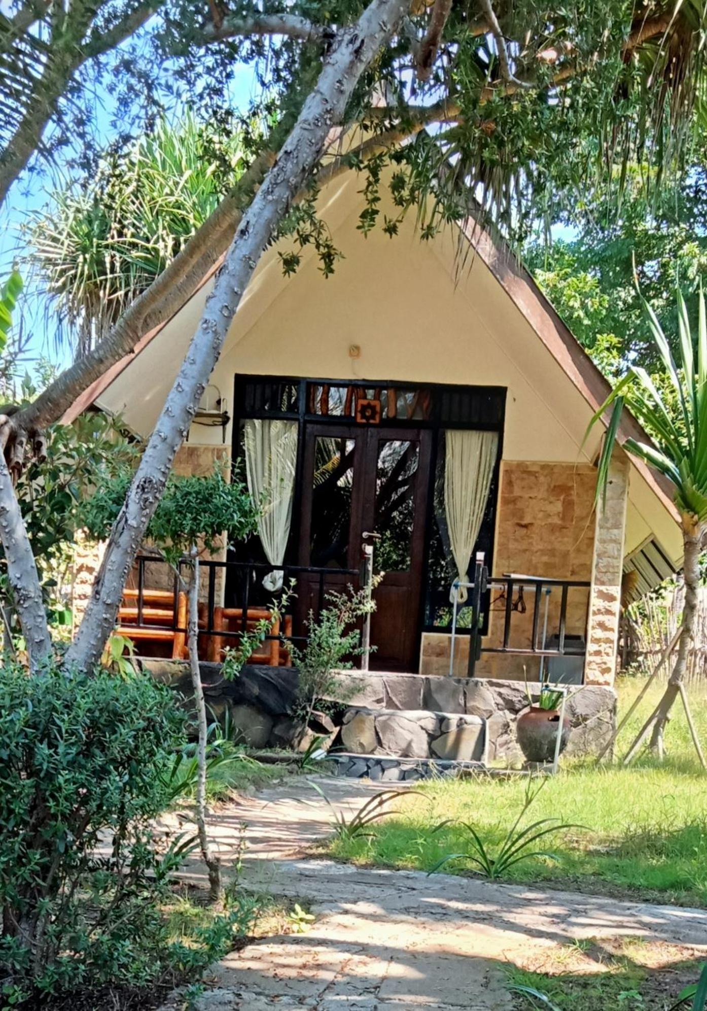 Bareng -Bareng Gili Bungalows Gili Meno Exteriör bild